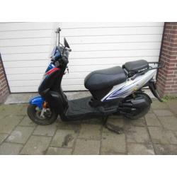 Kymco Agility 50 blauw kenteken 25 KM/h