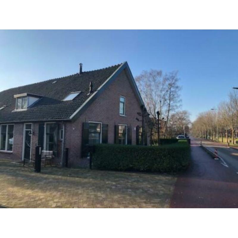 Voorhuis woonboerderij te huur