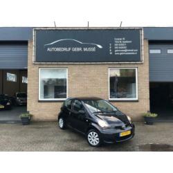 Toyota Aygo 1.0-12V Cool Airco, Stuurbekrachtiging, APK, Zee
