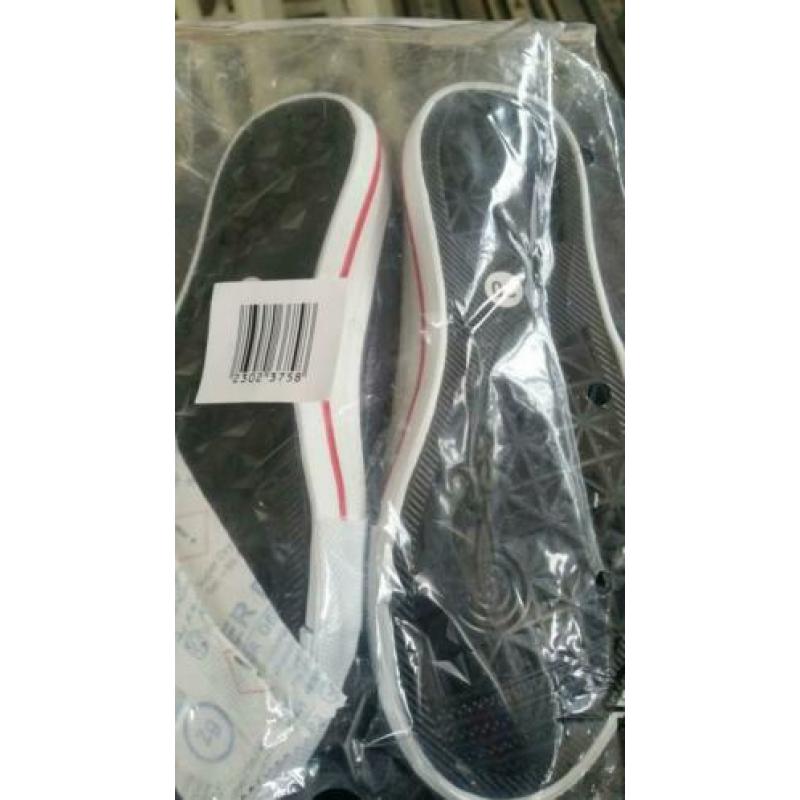 Nieuwe kinder sneakers maat 30