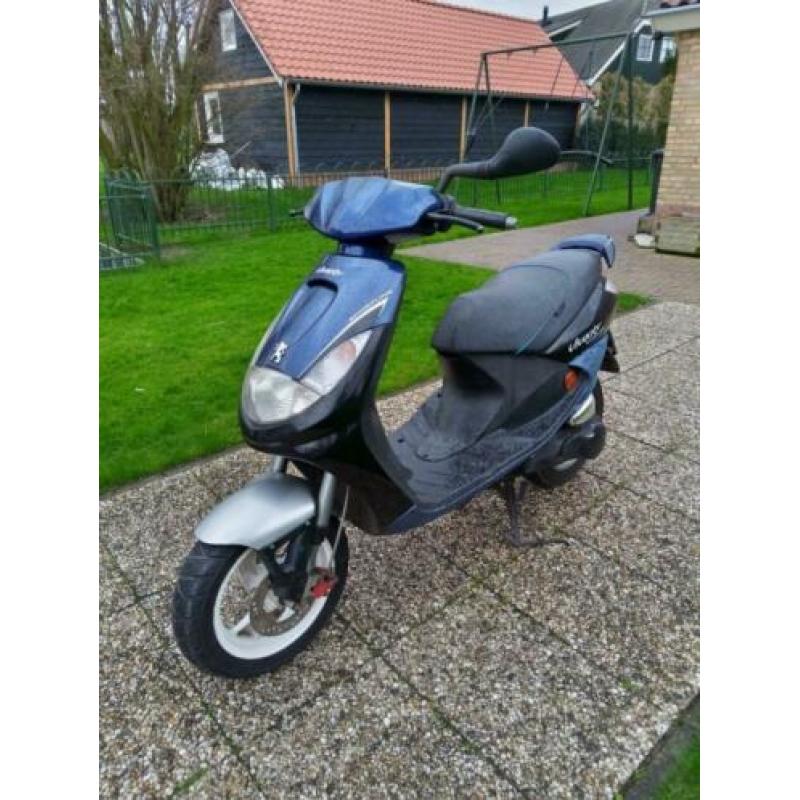 Nette Peugeot Vivacity Snorscooter