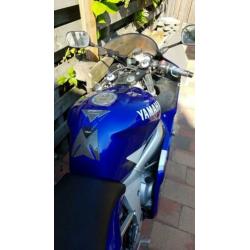 Yamaha R6
