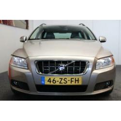 Volvo V70 2.5T Summum LEDER CRUISE CONTROL CLIMATE CONTROL A