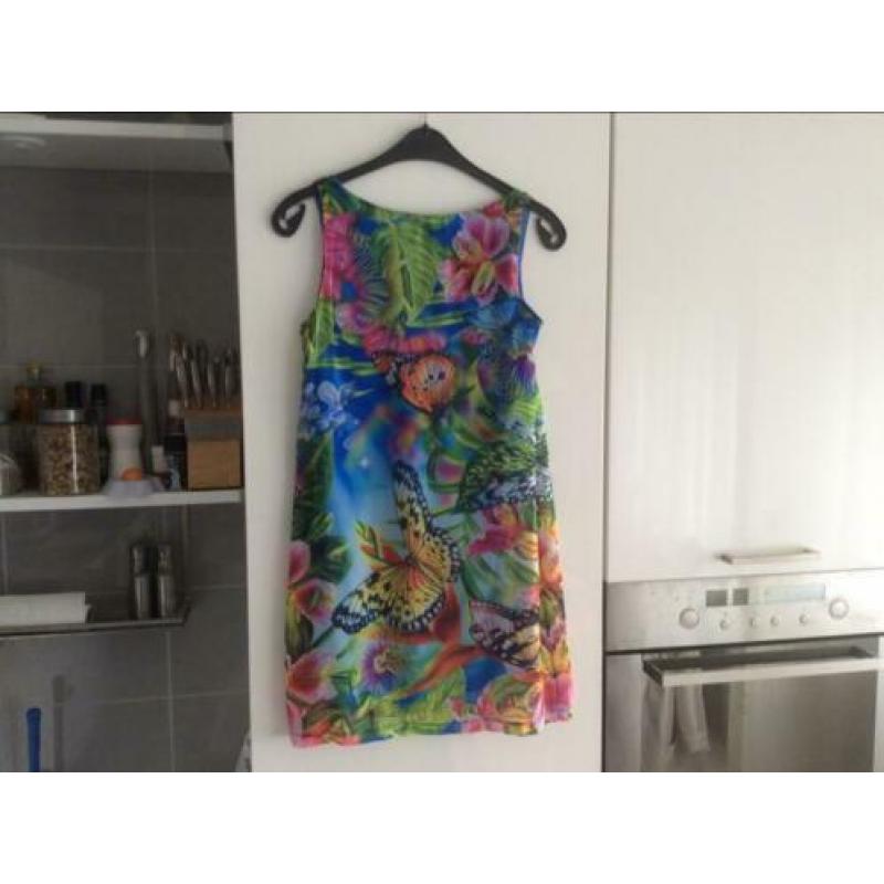 2 leuke zomerjurkjes, merk, maat 39-40 M, zgan