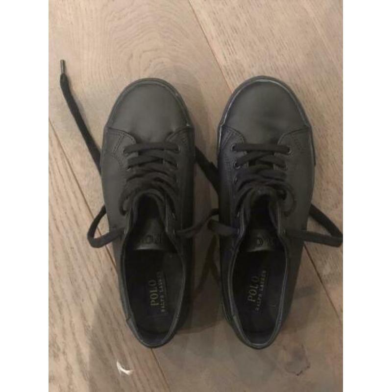 Zwarte gympen van Ralph Lauren maat 37