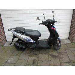 Kymco Agility 50 blauw kenteken 25 KM/h