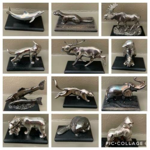 Verzameling verzilverde dieren