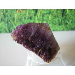 Stukje Amethyst met Goetiet Naaltjes.59