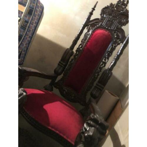 Te koop 2x ongebruikte troon King lion chair