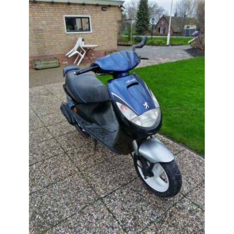 Nette Peugeot Vivacity Snorscooter