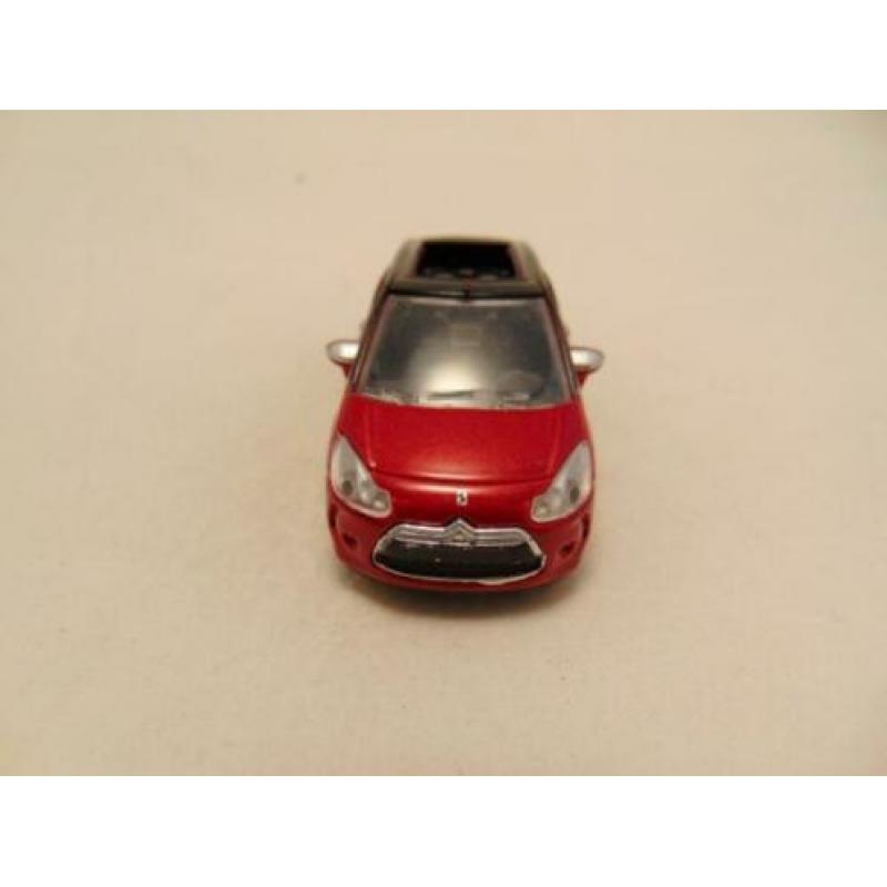 Citroen DS3 cabrio 1:55 Norev donkerrood