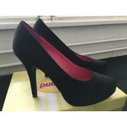 Gala pumps 11cm zwart mt 37 één keer gedragen