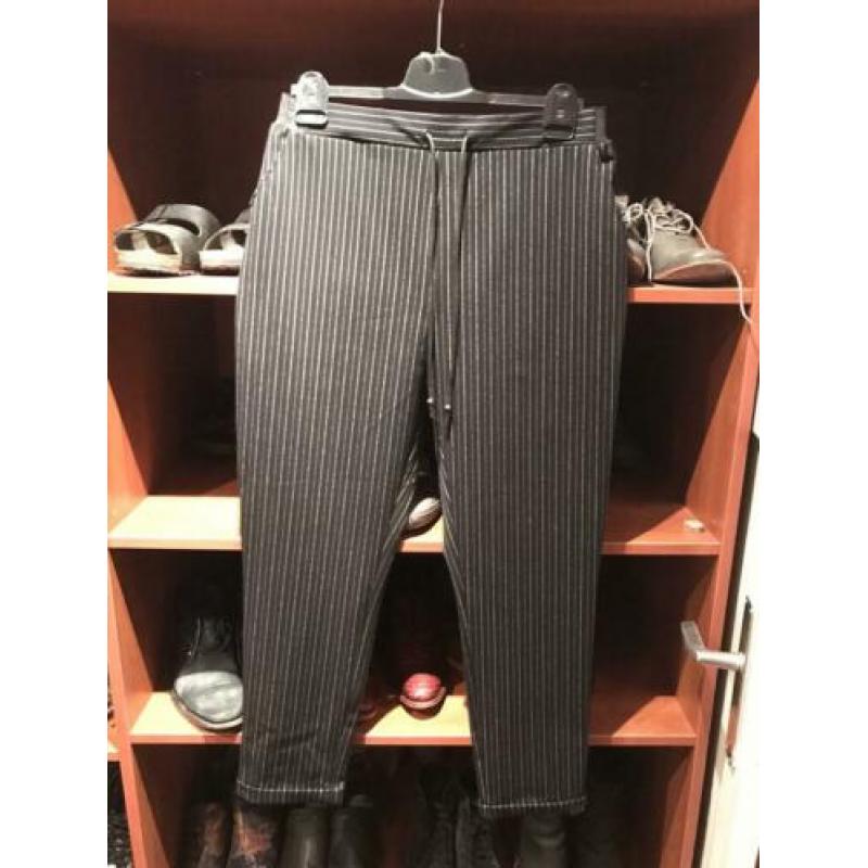Chique krijtstreep pantalon van Aaiko