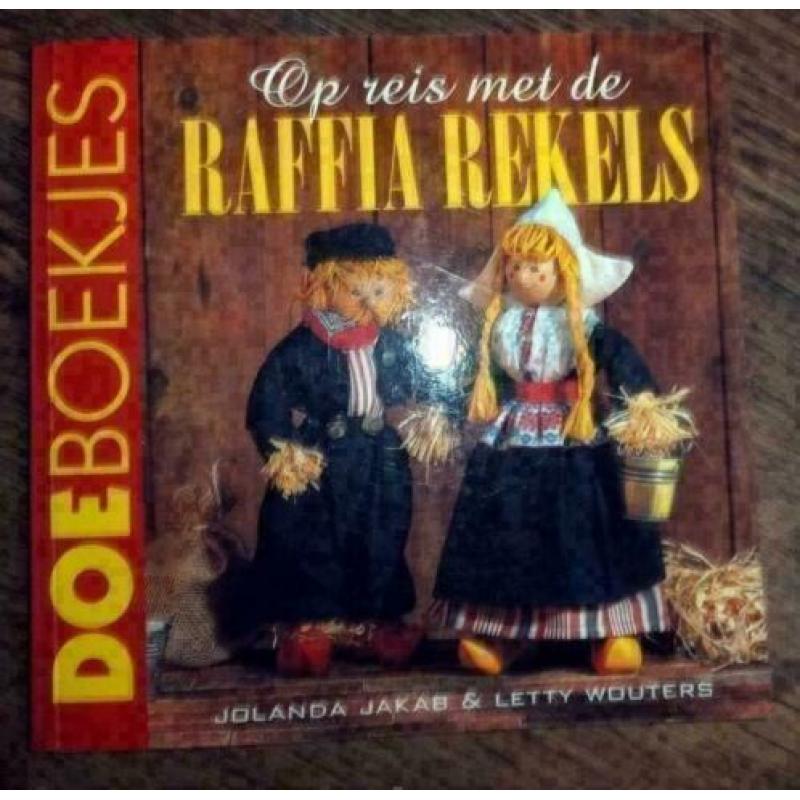 op reis met de raffia rekels