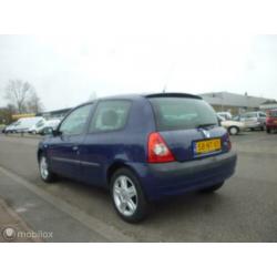 Renault Clio II 1.2-16V Authentique Basis