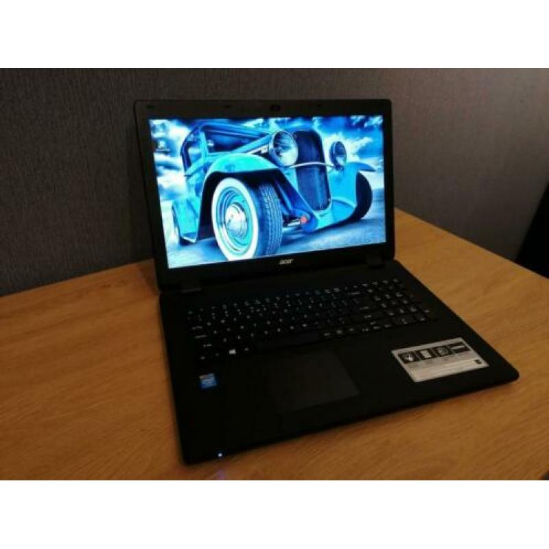 Prachtige Acer Aspire E-17 in nieuwstaat