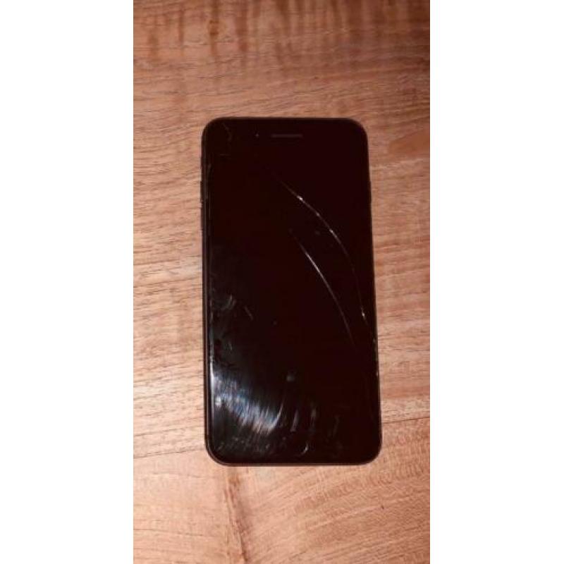 Apple iPhone 8 Plus Space Grey 64GB + hoesjes