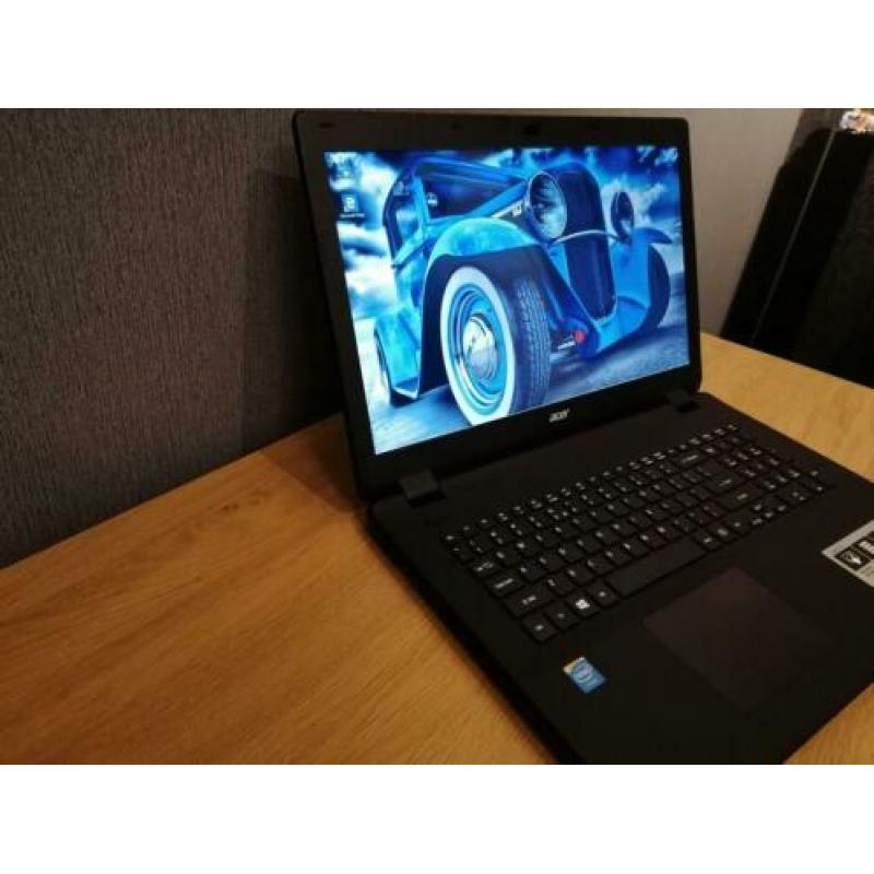 Prachtige Acer Aspire E-17 in nieuwstaat