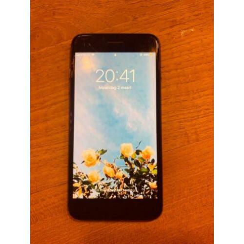 Apple iPhone 8 Plus Space Grey 64GB + hoesjes