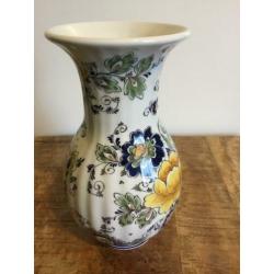 Mooie brocante gebloemde vaas
