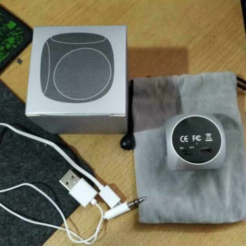 Xquare Metal Mini USB Speaker