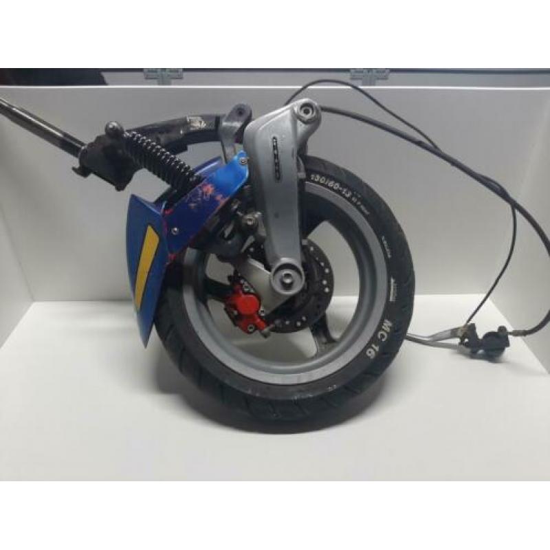 Voorvork aprilia area 51