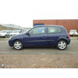 Renault Clio II 1.2-16V Authentique Basis