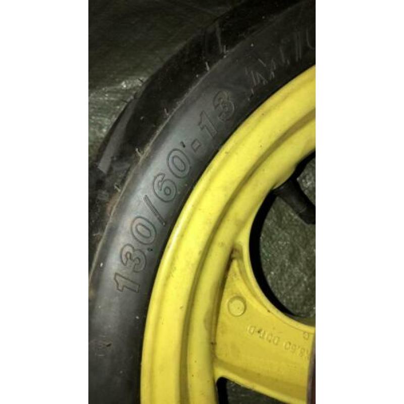 Piaggio banden set 130/60-13 nrg gilera runner