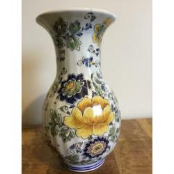 Mooie brocante gebloemde vaas