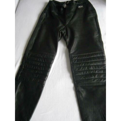 MQP leren ( motor )broek maat 58 ( Valt als maat 50 )
