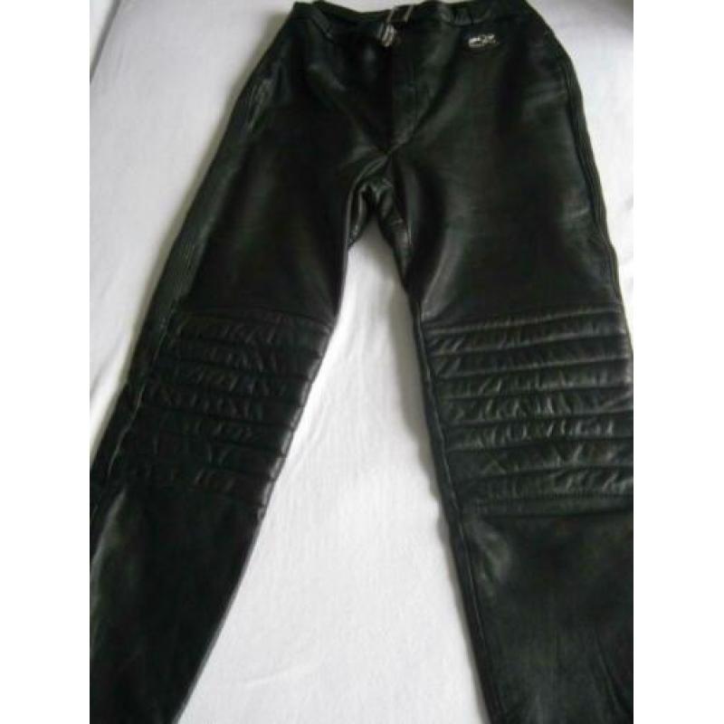 MQP leren ( motor )broek maat 58 ( Valt als maat 50 )