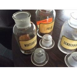 Oude (antieke) apothekerspotten 6 stuks