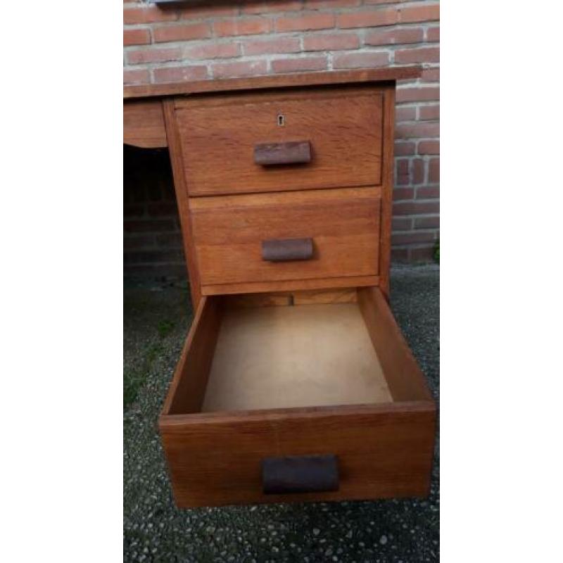 Antiek bureau vintage