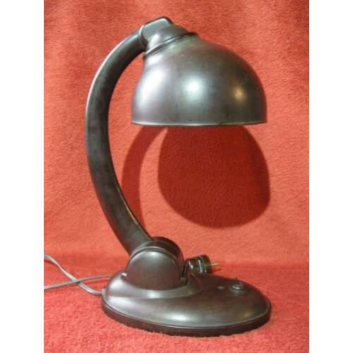 Eric Kirkham Cole vintage bakeliet art deco bauhaus lamp