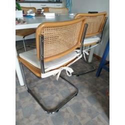 Gratis vandaag af te halen tafel met 4 stoelen