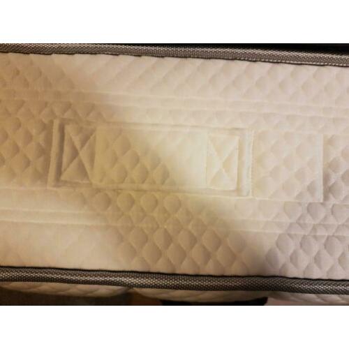 Swissense pocketvering matras 3 maand oud