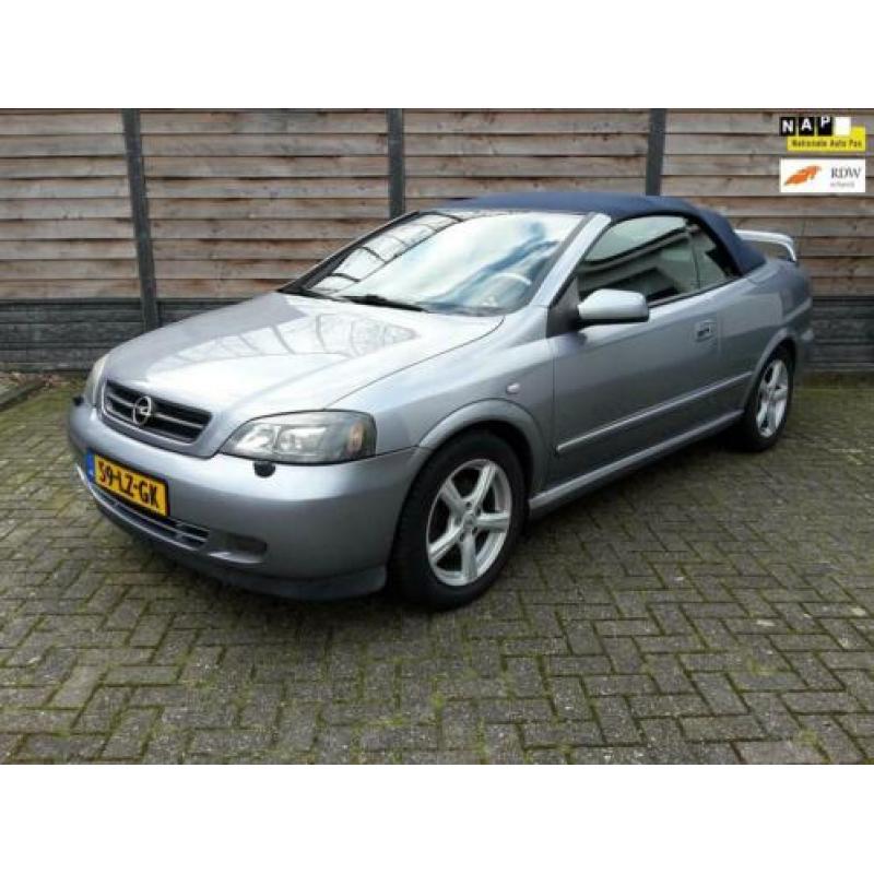 Opel Astra 1.8 16V FULL OPTION MET NIEUWE SOFTTOP