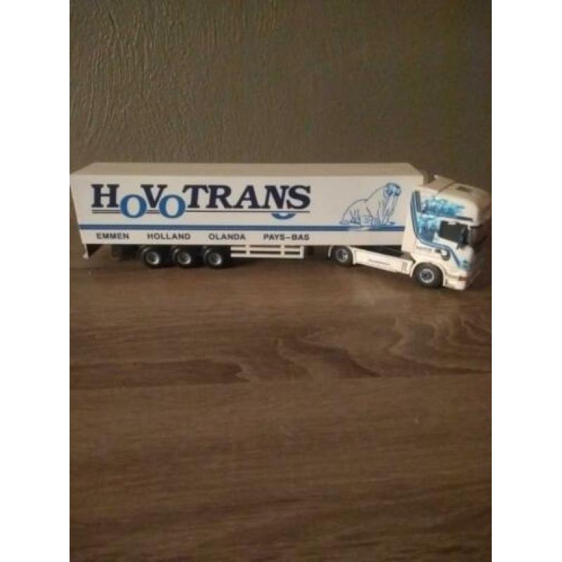 Ik hep een SCANIA van LION CAR 1:50