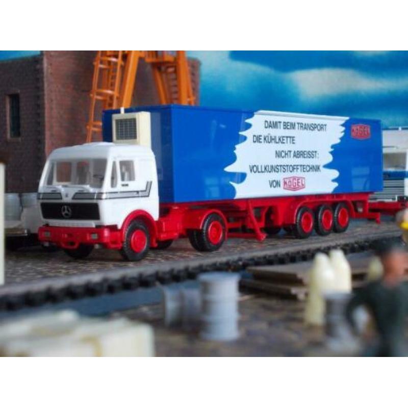 Mercedes Benz trekker/oplegger Kögel - Albedo