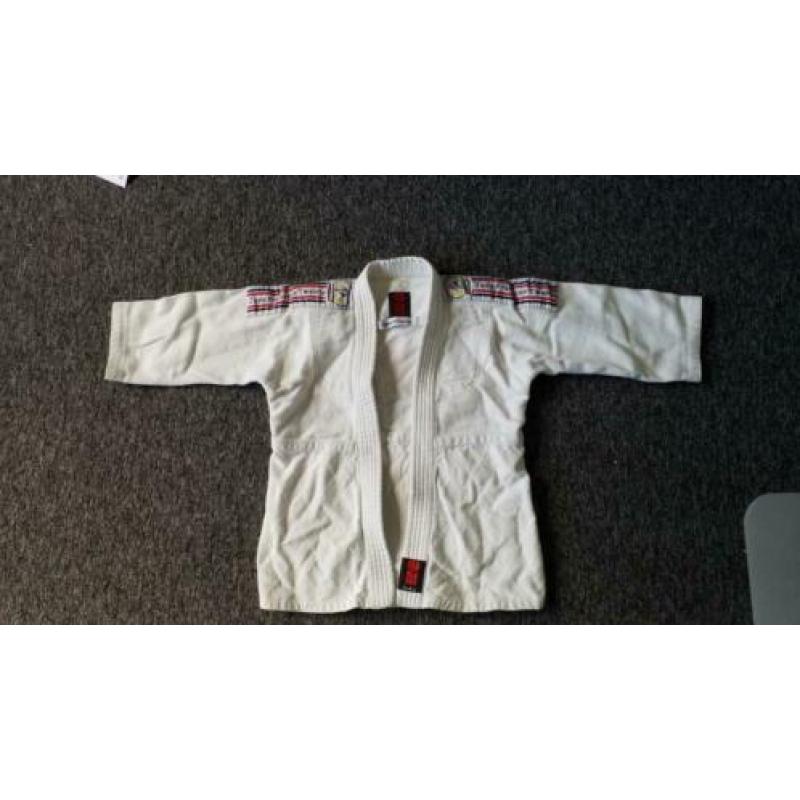 Judopak 130 en 140. Per stuk €10,00
