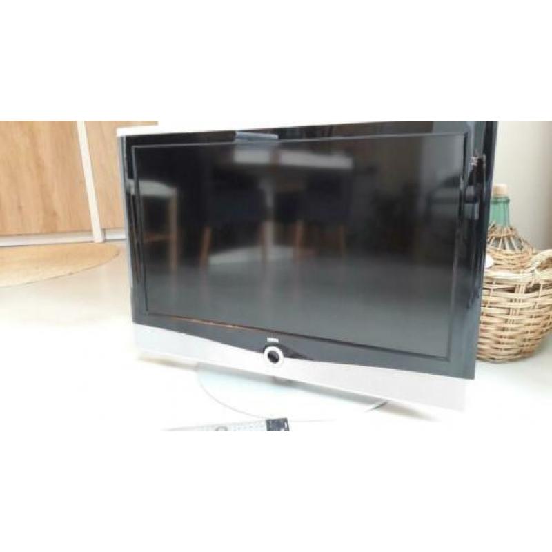Televisie Loewe LED, inclusief afstandbediening