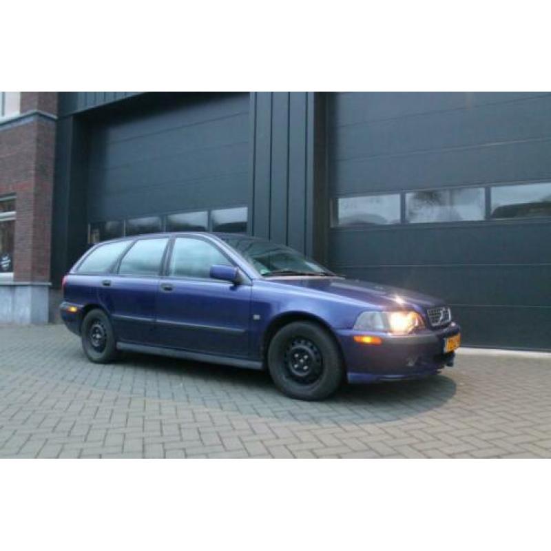 Volvo V40 2.0 Europa AUTOMAAT! Stoelverw Airco Dakrail Nieuw