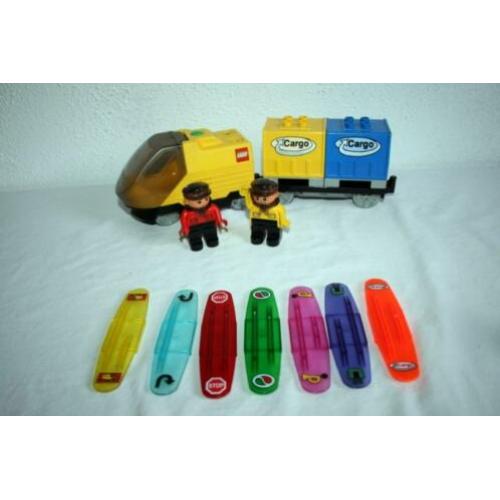 Duplo Intelli locomotief Trein + Intelli Wagon + codestenen