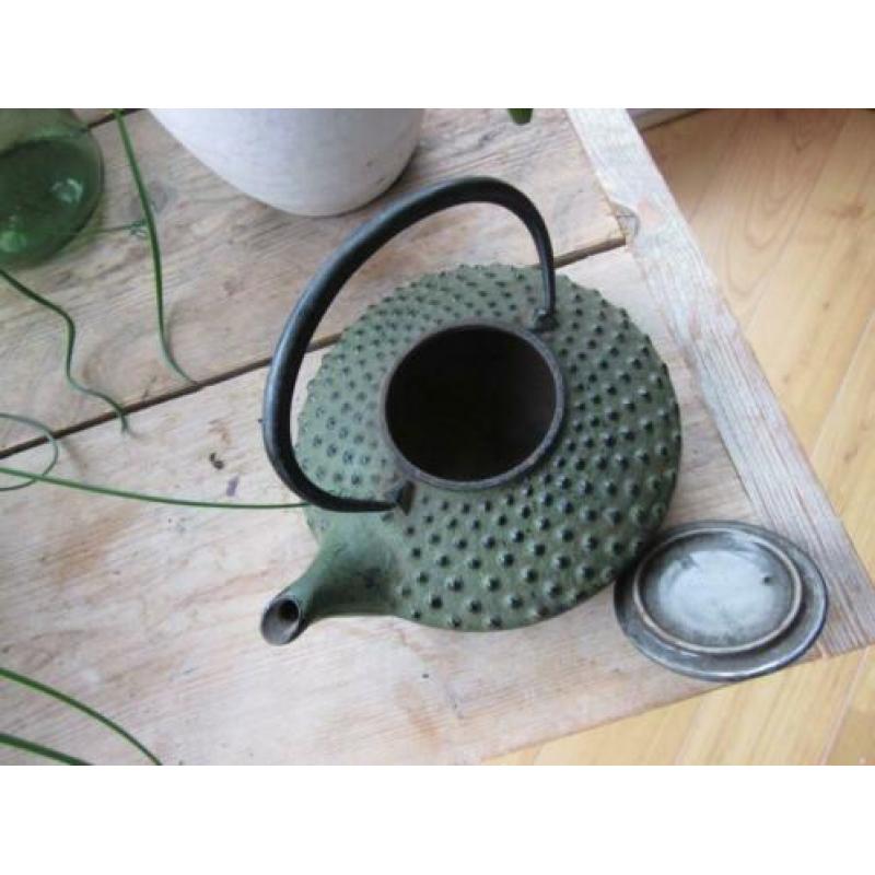 Xilin theepot gietijzer groen hobnail deco