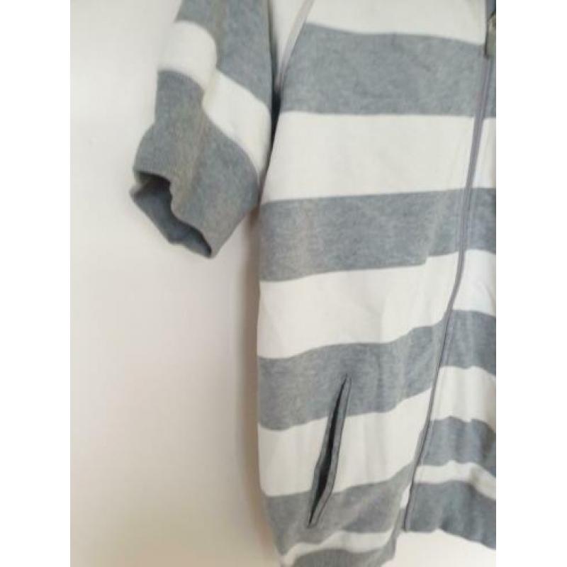 Nike grijze dameshoody, korte mouw, mtM