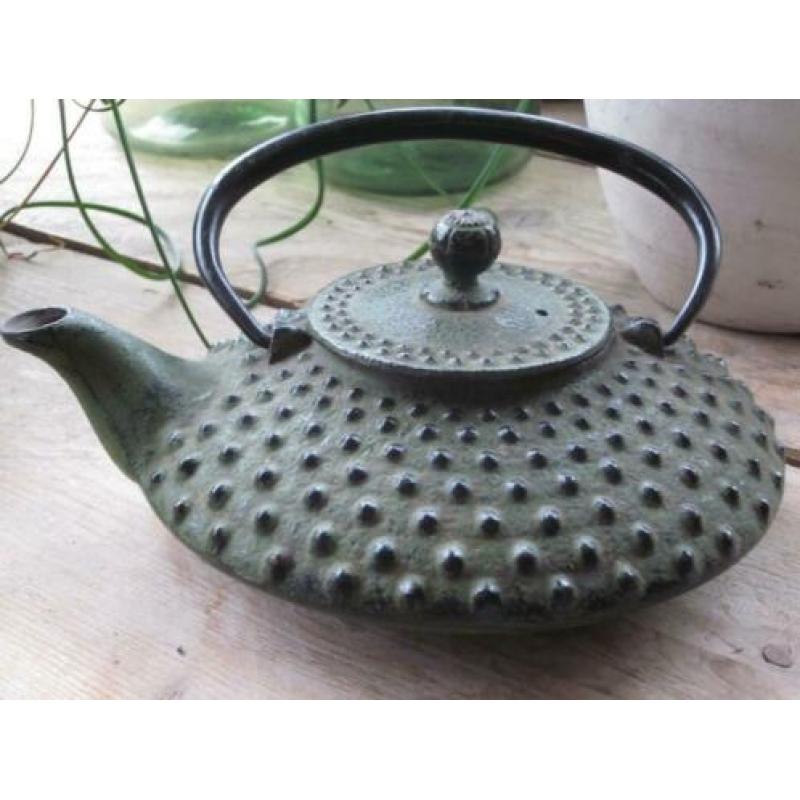 Xilin theepot gietijzer groen hobnail deco