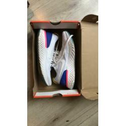 Nike epic react 37.5 (6.5) in doos, zo goed als nieuw