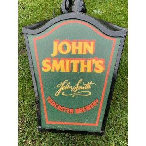 John Smith’s wand/hanglamp