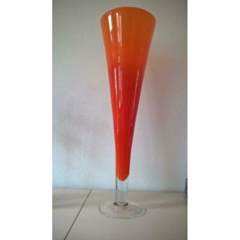 Oranje hoge vaas glas
