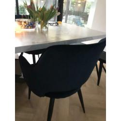 6x donkerblauwe velvet eetkamer stoelen